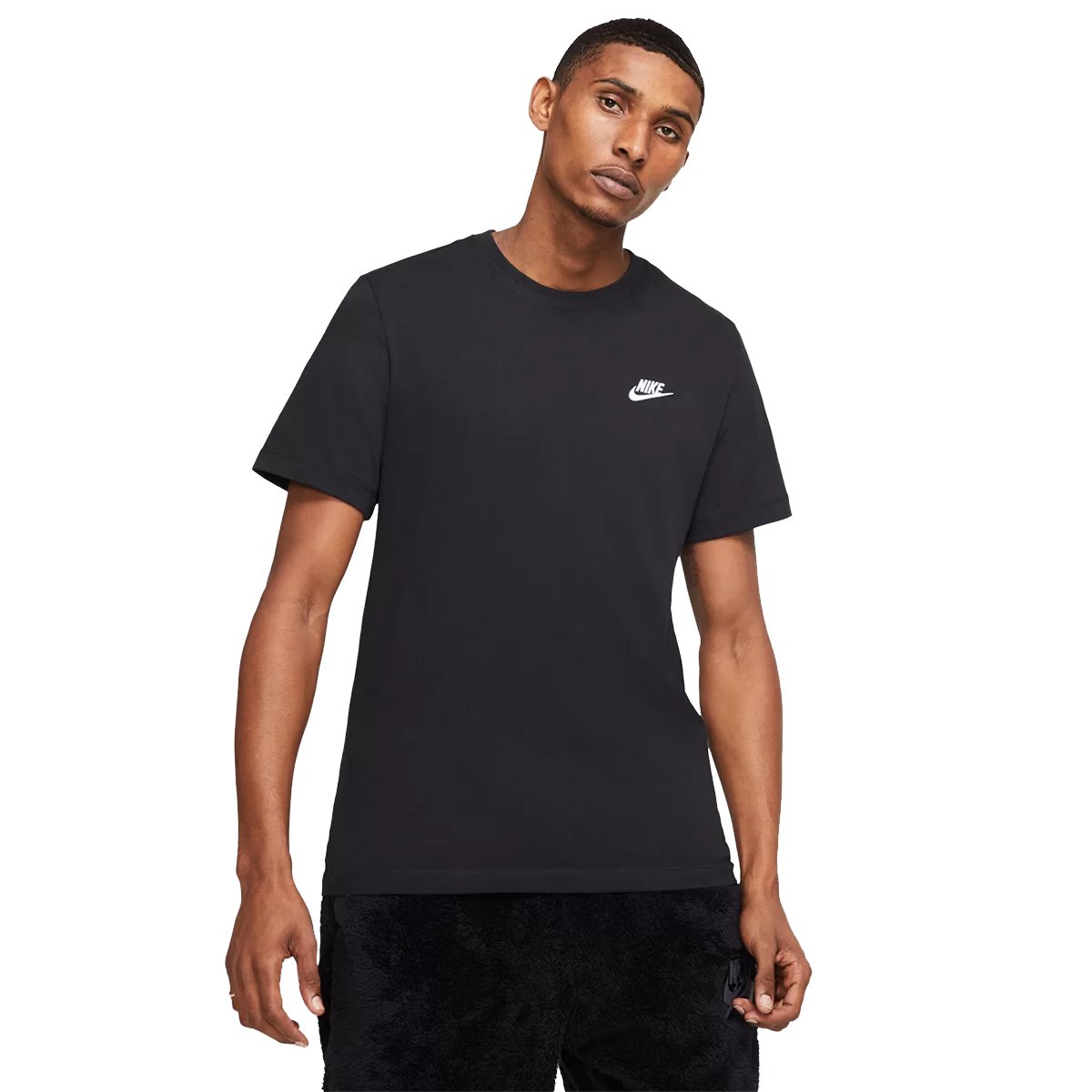 Camiseta básica Nike em branco com logo pequeno no canto superior esquerdo